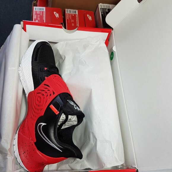 NIKE KYRIE 3 "BRED" MEN'S US SIZE 12.5 BRAND NEW IN BOX - Picture 8 of 9